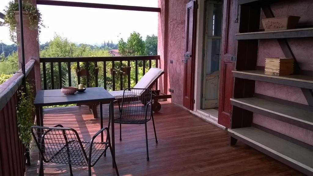 Bed And Breakfast Posserle パデンゲ・スル・ガルダ エクステリア 写真