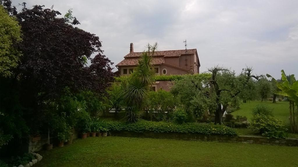 Bed And Breakfast Posserle パデンゲ・スル・ガルダ エクステリア 写真